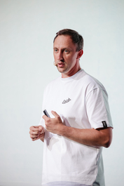 Александр Лошкарев 
